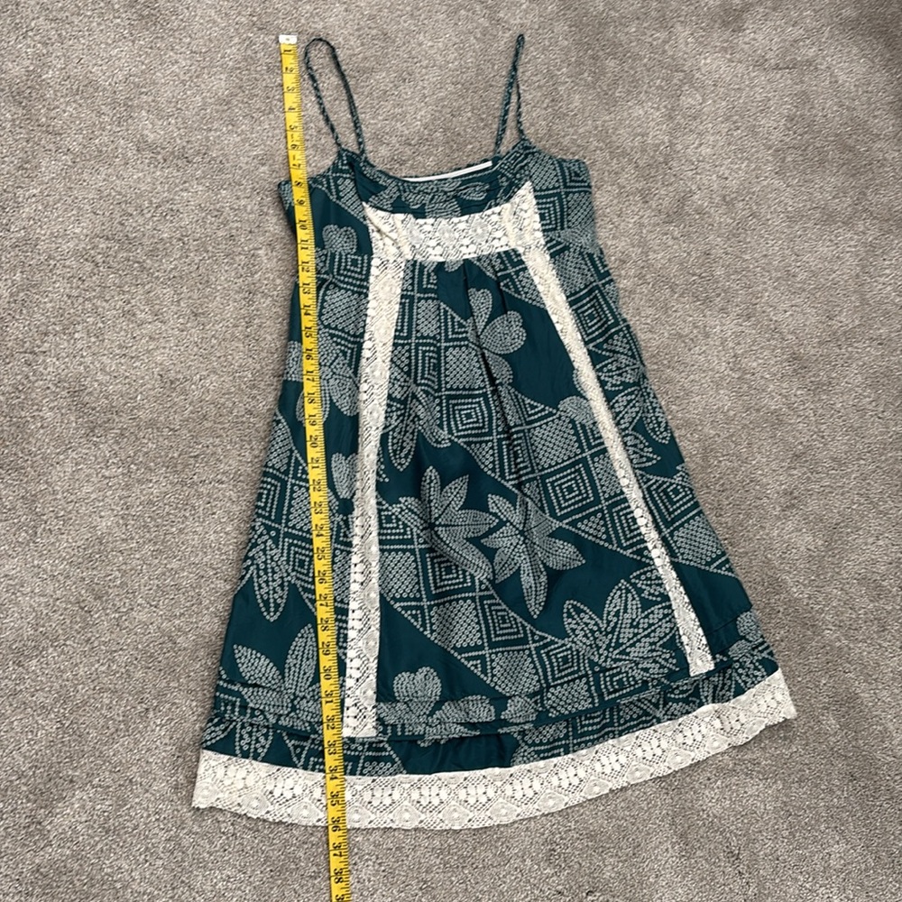 Silk BCBG Dress - Picture 6 of 6